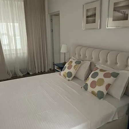 Casa Arts Apartment Vadu